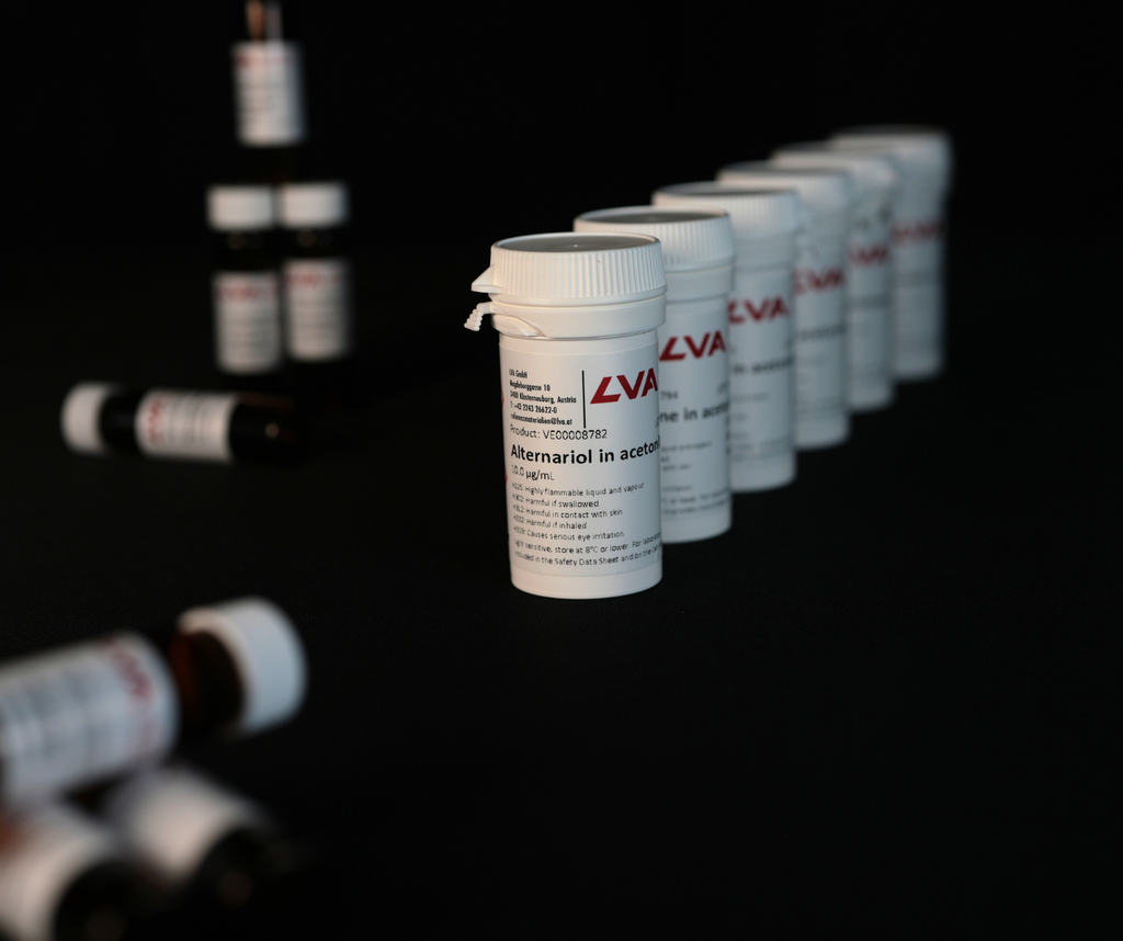 Alternariol in Acetonitrile, 10 µg/mL